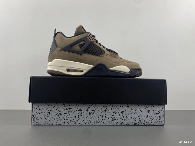1st Kicks TS Travis Brown AJ4-882335 Scott Air Retro 4 x Jordan 0808